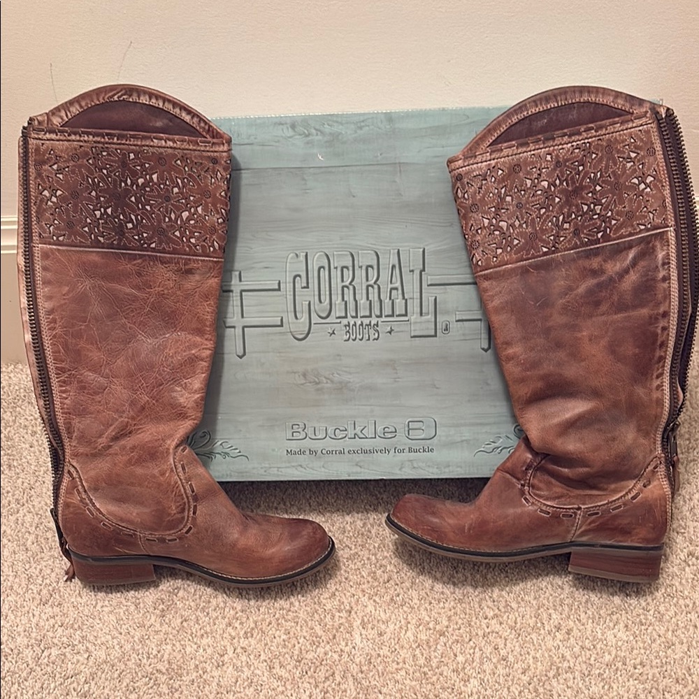 Corral Women's Brown Heeled Boots with Buckle